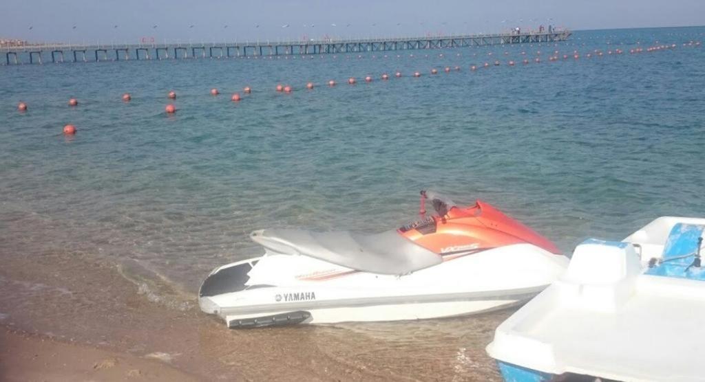 Seaview Chalets In Porto South Beach - Families Only 아인 수크나 외부 사진