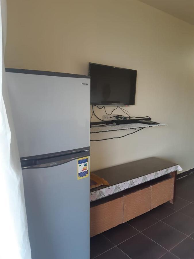 Seaview Chalets In Porto South Beach - Families Only 아인 수크나 외부 사진